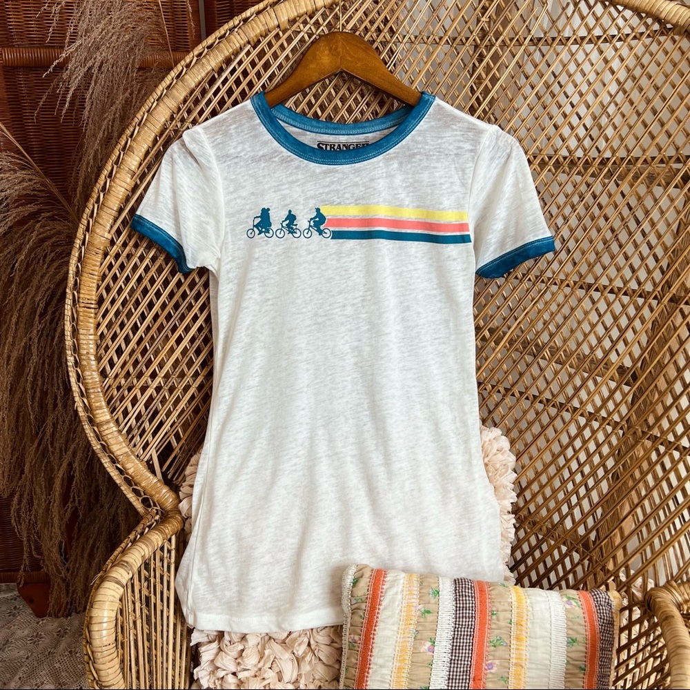 XS Stranger Things T-Shirt